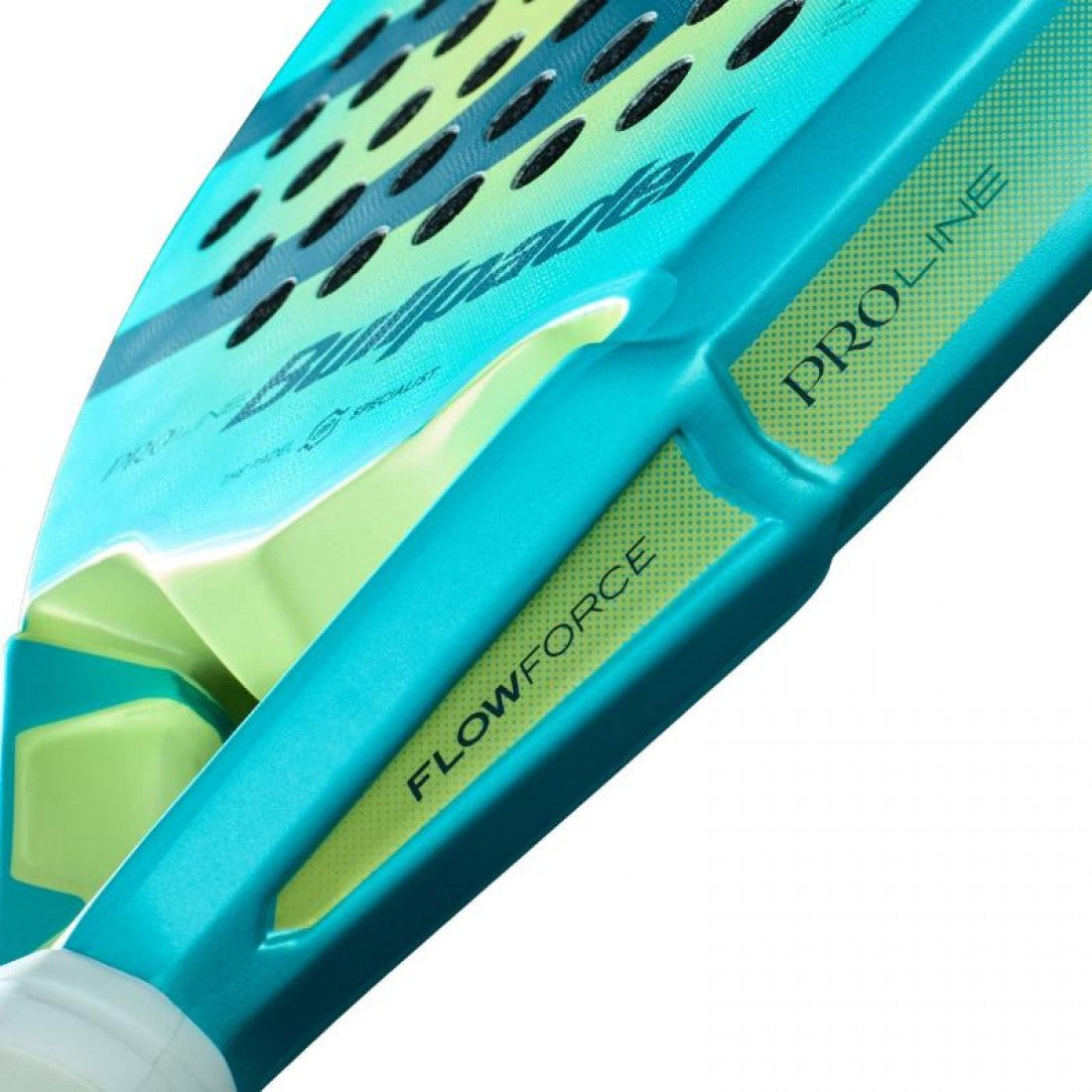 Padel Racket Bullpadel Flow Woman 2025 Ale Salazar