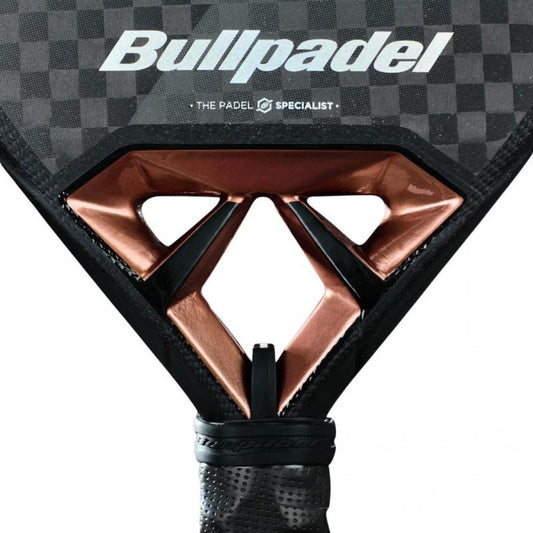 Padel Racket Bullpadel Vertex 04 2025 Juan Tello